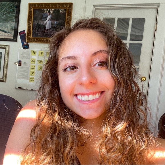 Meet your Posher, Faustina - Picture 1 of 1